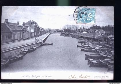 PONT L EVEQUE    CONSTRUCTION PENICHE