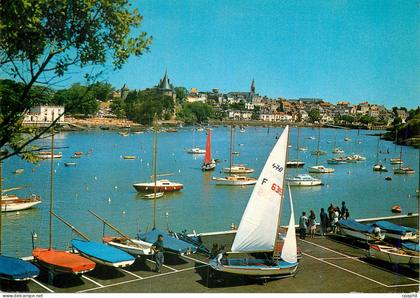 CPM Pornic Vue du port de plaisance