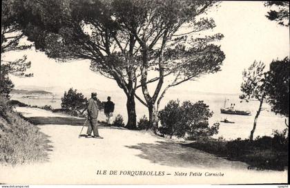 CPA Ile de Porquerolles Notre Petite Corniche