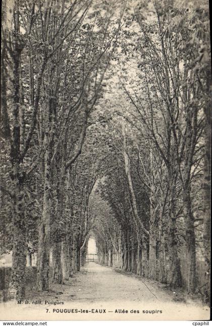 CPA Pougues les Eaux Allee des soupirs