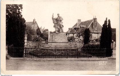 18 - PREVERANGES -- Le  monument aux Morts