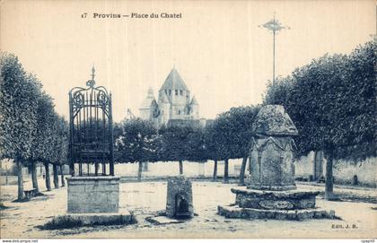 CPA Provins Place du chatel
