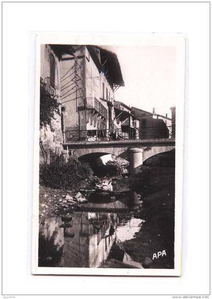 81 REALMONT Pont sur le Blima, ed APA 10, CPSM 9x14, 194?