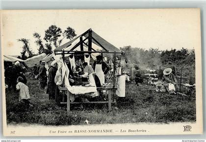 13258878 - Basse Normandie eine Messe Metzger Marktszene