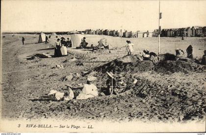CPA Riva bella sur la plage Enfants