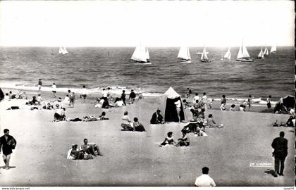Riva Bella - La Plage - CPA