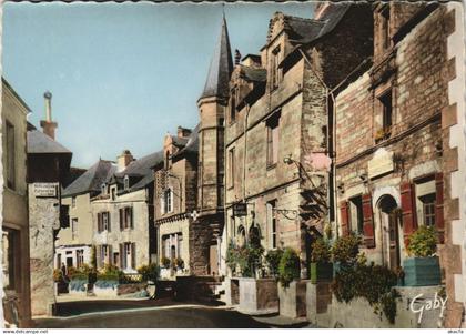 CPM ROCHEFORT-EN-TERRE Rue du Porche (24810)