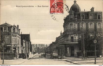 Romilly sur SEine CPA Rue Carnot