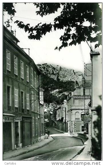 13 ROQUEVAIRE Route Nationale