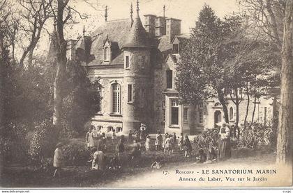 CPA Roscoff Le Sanatorium Marin Annexe du Laber Vue sur le jardin