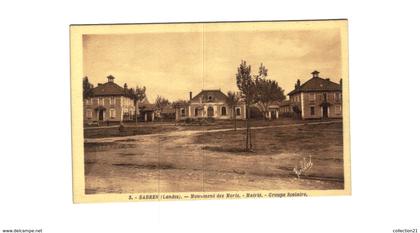 SABRES .... MONUMENT DES MORTS MAIRIE