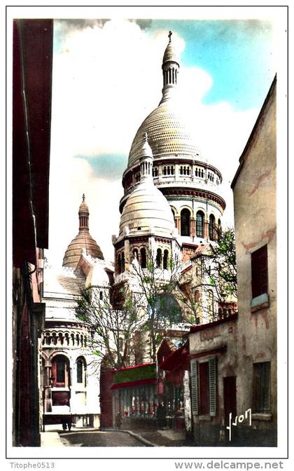 FRANCE. Carte postale ayant circulé. Basilique du Sacré Coeur.