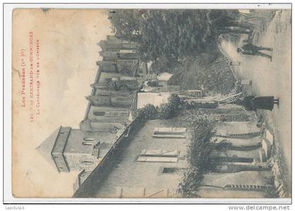 W695/C P A  SAINT BERTRAND DE COMMINGES (31) LA CATHERDALE VUE DE L'IRISSON