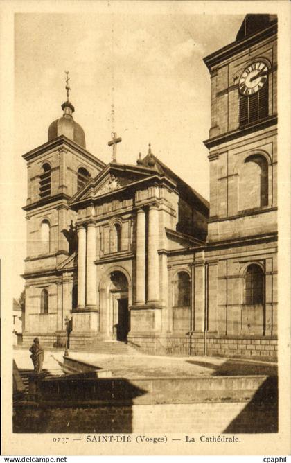 CPA Saint Die La Cathedrale