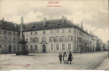 CPA Saint Die Place Stanislas