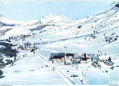 05 SAINT ETIENNE EN DEVOLUY vue générale