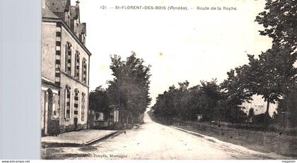 St Florent des Bois : route de la Roche