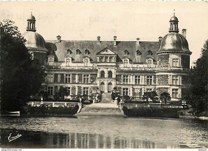 Carte Postale - 49 - Saint Georges sur Loire - Château de Serrant - Carte dentelée - CPSM grand format - Voir Scans Rect