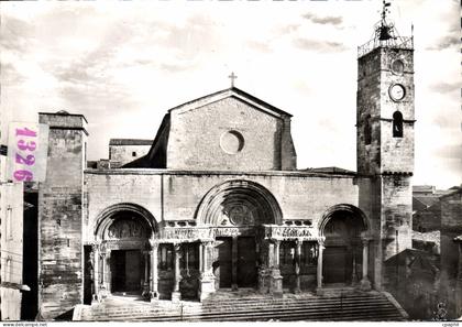 CPM Saint Gilles Facade De I'Eglise