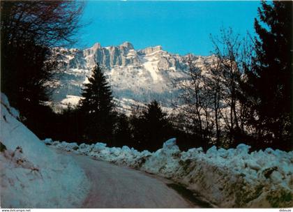 Carte Postale - 38 - Saint Hilaire du Touvet - Jeux d'ombre et de lumière - Hiver - Neige - CPM - Carte Neuve - Voir Sca