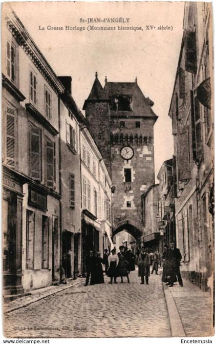 CPA   Carte Postale France  Saint-Jean-d'Angély La Grande Horloge VM108085