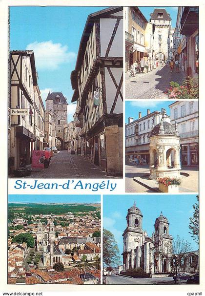 CPM Saint Jean d'Angely Villes maison a colombage XVa s Tour de l'horloge a machicoulis
