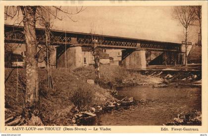 CPA SAINT-LOUP-sur-THOUET Le Viaduc (1140496)