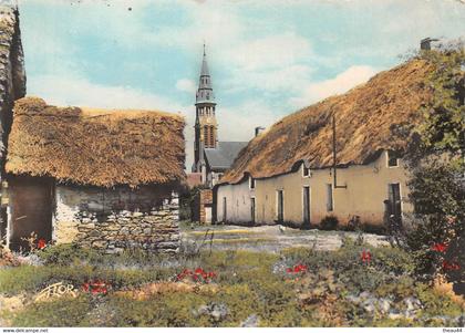 ¤¤  -   SAINT-LYPHARD   -  Un Coin Pittoresque   -  Chaumière, Eglise   -  Brière   -   ¤¤