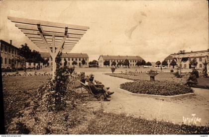 CPA Saint Maixent L'Ecole Quartier Coiffe