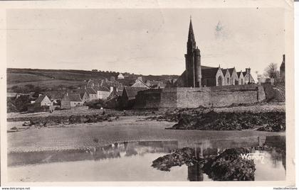 Saint-Michel-en-Grève (22 - Côtes d'Armor) l'Eglise