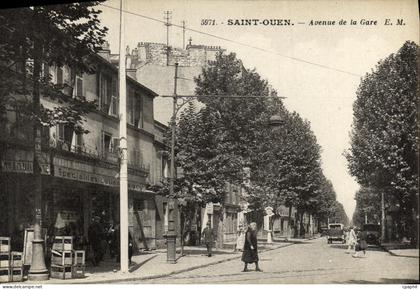CPA Saint Ouen Avenue de la Gare