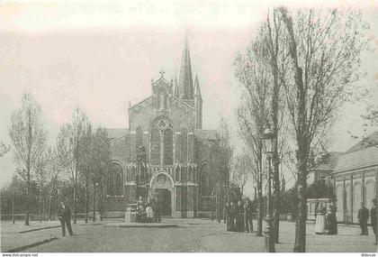 Carte Postale - Reproduction CPA - 59 Saint pol sur Mer - l'église et la place de l'église - CPM - Voir Scans Recto-Vers