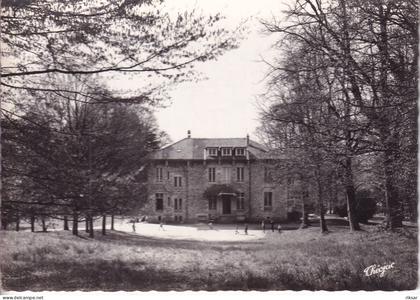 SAINT PRIEST TAURION(COLONIE MONTREUIL)