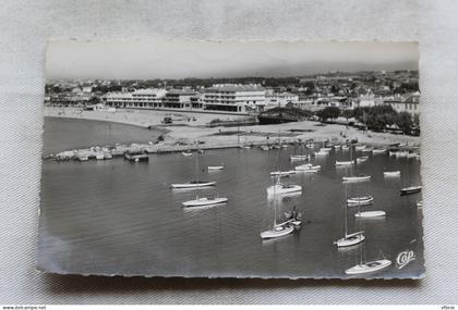 AB728, Cpsm, Saint Raphael, Fréjus, la plage et le port de Saint Raphael, Var 83