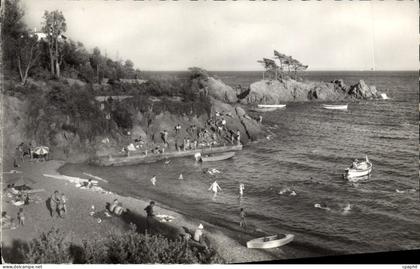 CPM Saint Raphael Plage d'Agay