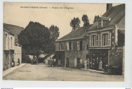 SAINT SATURNIN - Place de l'Eglise