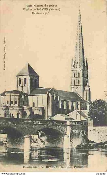 Carte Postale Ancienne - 86 - Saint Savin - Clocher de Saint Savin - Etat carte qui se décolle - CPA - Voir Scans Recto-