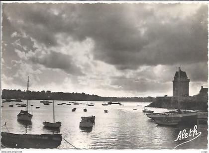 CPSM Saint-Servan-sur-Mer Crépuscule sur Solidor