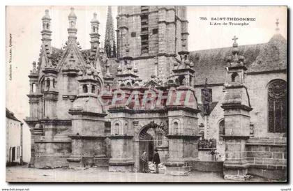 CPA Saint Thegonnec L Arc de Triomphe
