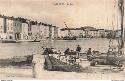 FRANCE - St Tropez - Port - Bateau - Transport maritime - Boutique - animé - Carte postale ancienne