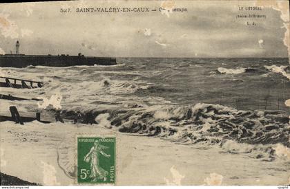 CPA Saint Valery En Caux Gros temps