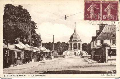 CPA Sainte Anne d'Auray Le Monument