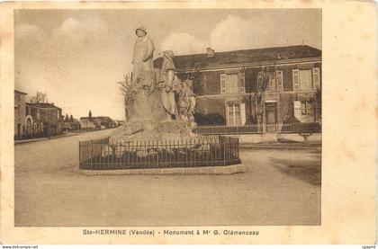 CPA Ste Hermine Vendee Monument Clemenceau