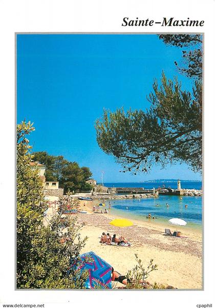 CPM Sainte Maxime Var Plage de la Cigale