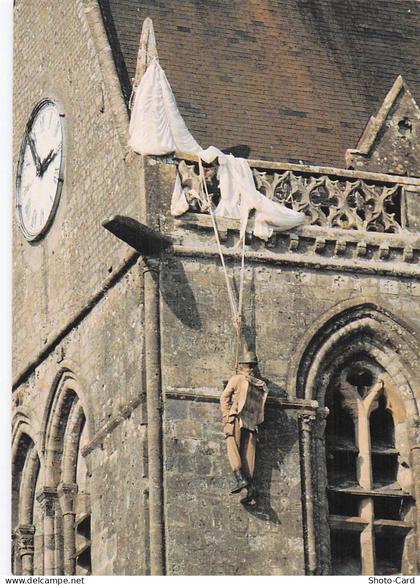 50 SAINTE MERE EGLISE EGLISE DE SAINTE MERE EGLISE