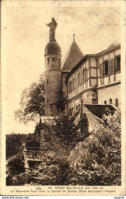 CPA Mont Saint odile La nouvelle tour avec la statue de sAinte Odile benissant l'Alsace