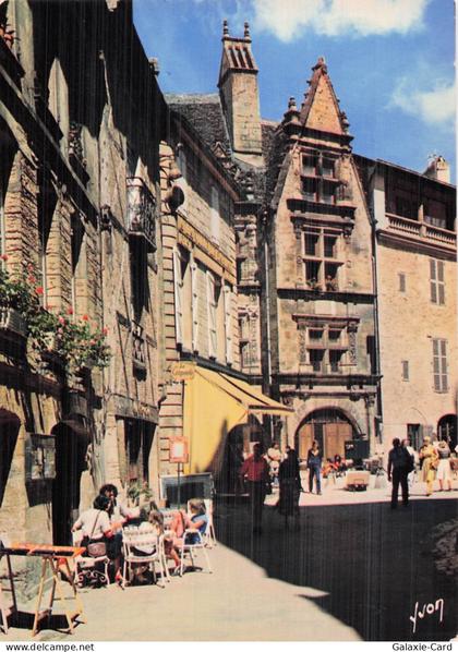 24 SARLAT LA CANEDA SARLAT