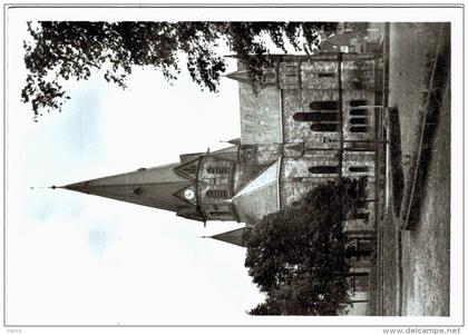 Carte Postale Ancienne de SARREGUEMINES-le temple protestant