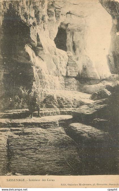CPA Sassenage interieur des cuves