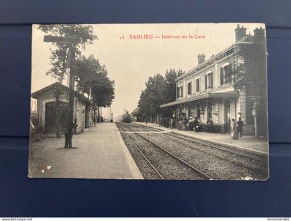 Carte postale Saulieu Intérieur de la gare